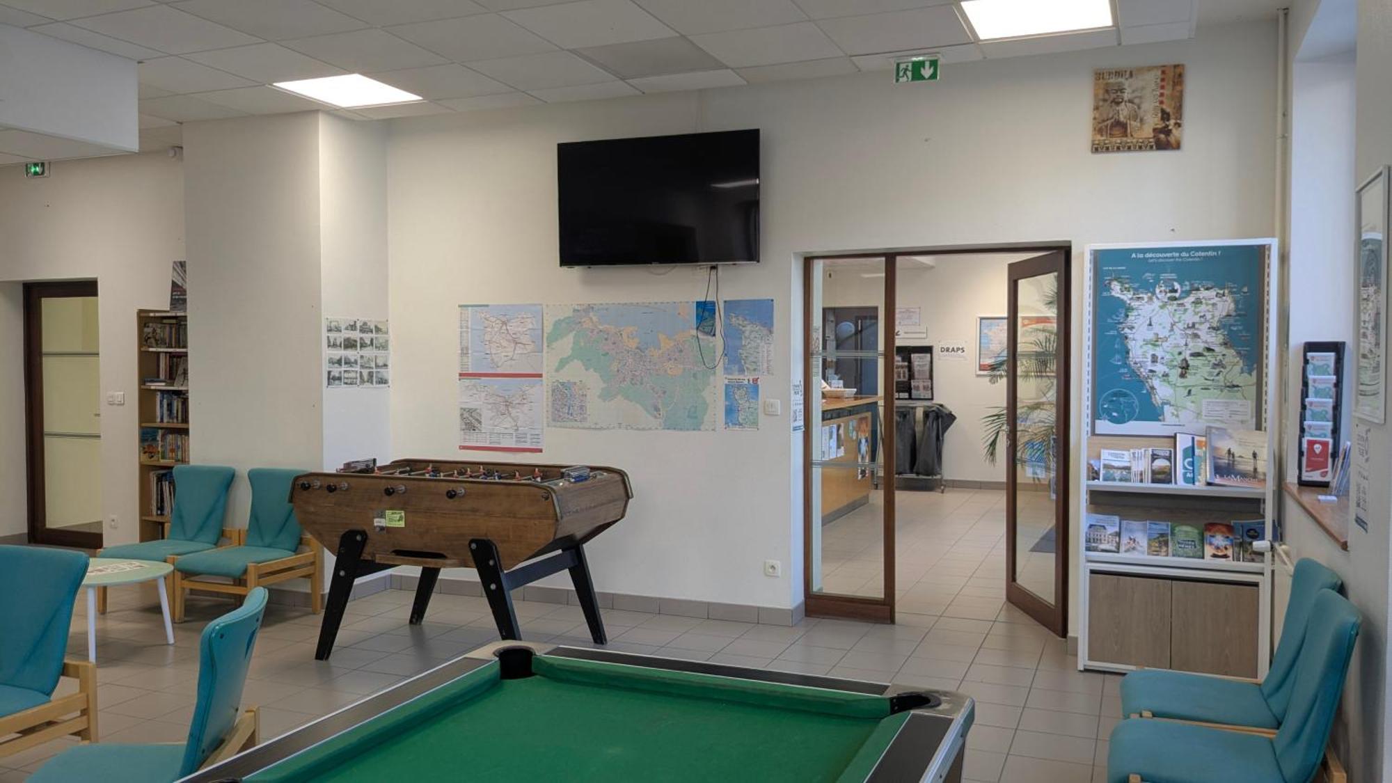 Auberge De Jeunesse Hi Cherbourg Экстерьер фото